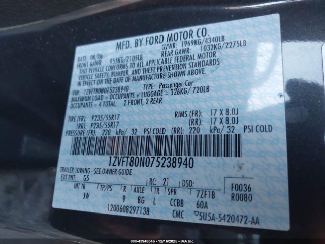 Ford Mustang Image 2