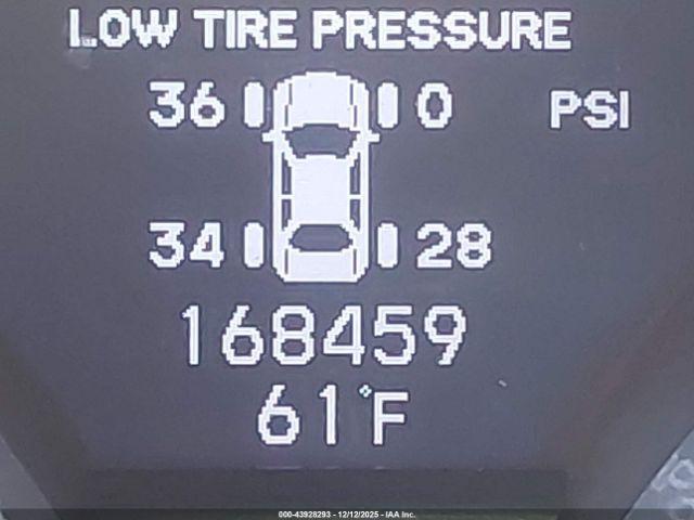 Acura TL 3.7 Image 8