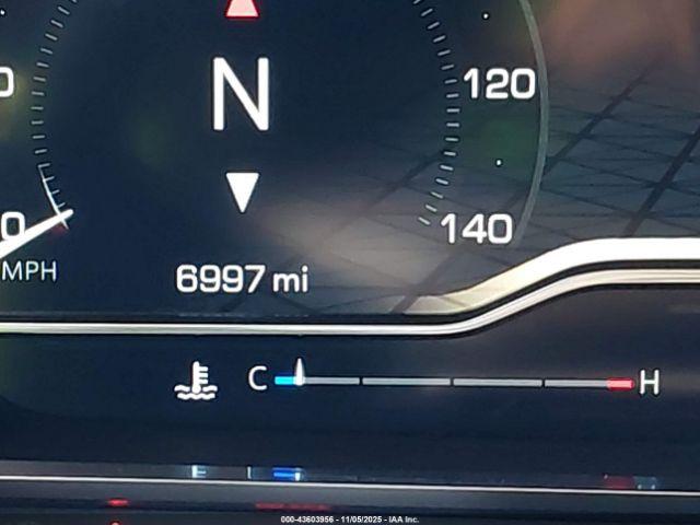 GMC Yukon 2wd Slt Image 9